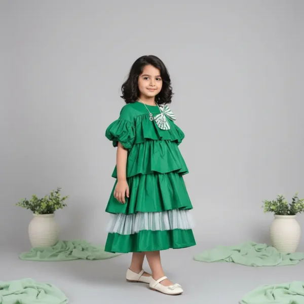 fashn-export-1764836958103